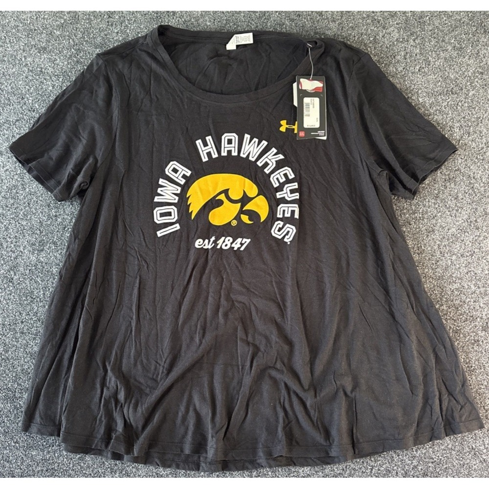 Under Armour Iowa Hawkeyes Womens XL Black HeatGear Shirt UW7108999 NWT